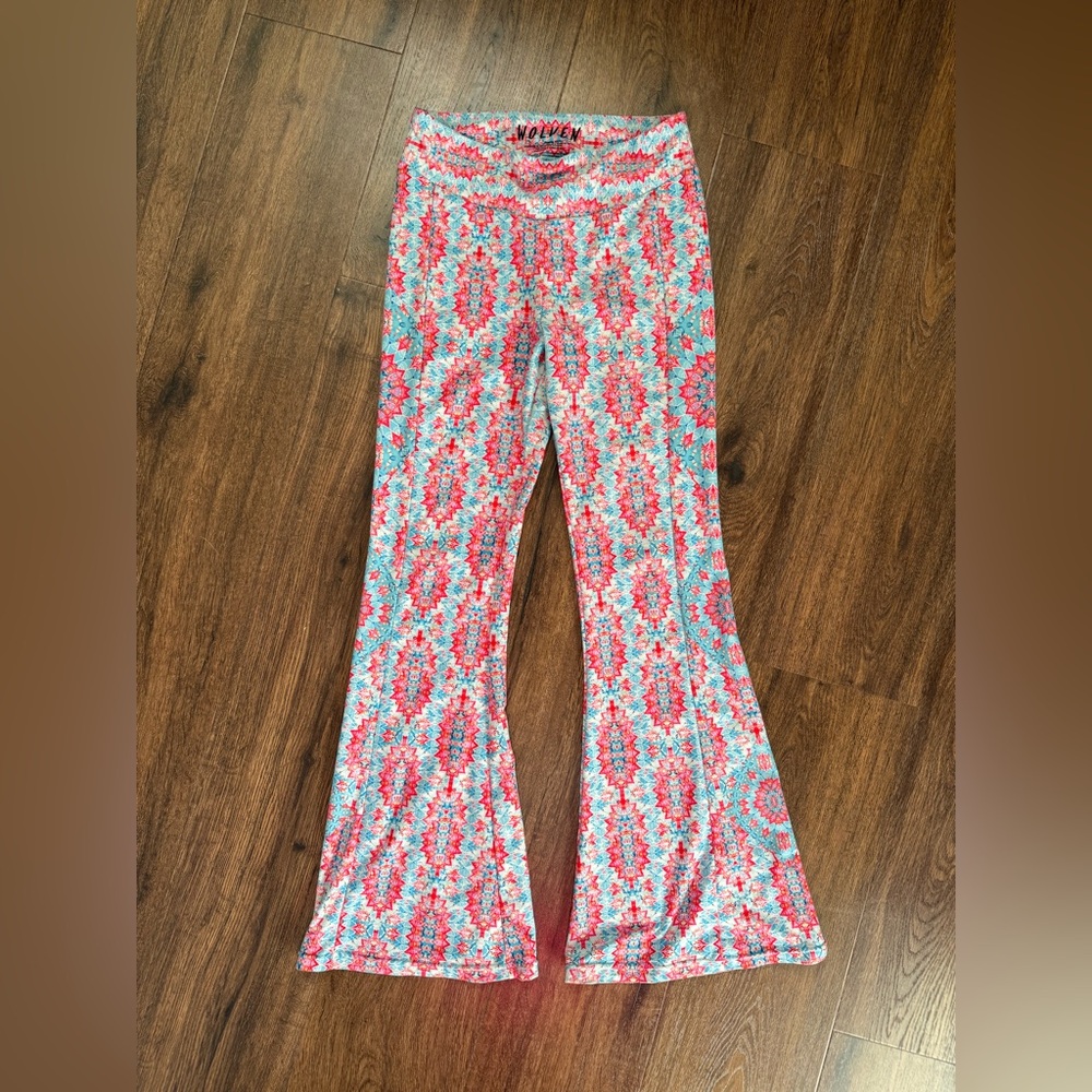 Wolven Flared Leggings - M Petite